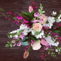 Dịch vụ thiết kế hoa