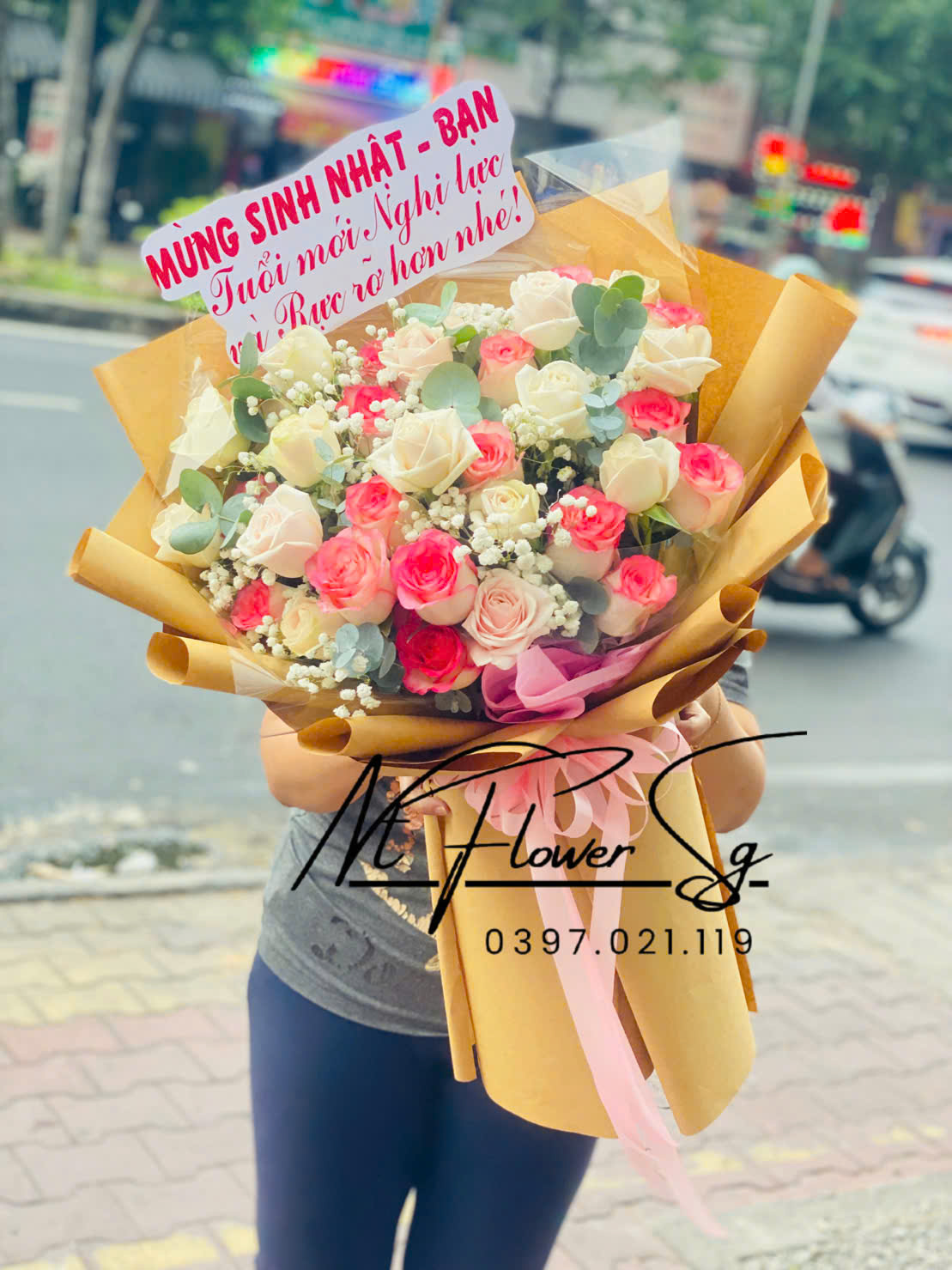 Gửi Trao Yêu Thương: Mua Hoa Sinh Nhật Tươi Thắm Tại NT Flower